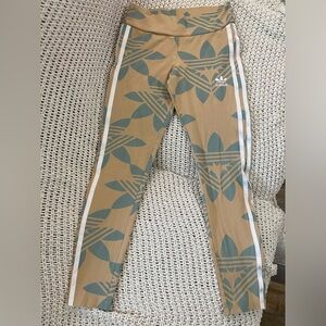 Adidas leggings